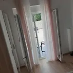 Karlo بيت للعطل