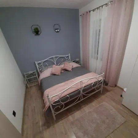 Prázdninový dům Karlo *