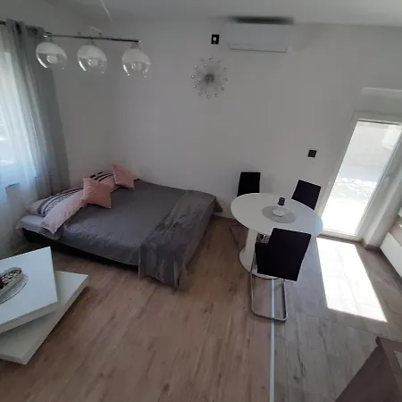 Karlo Holiday home