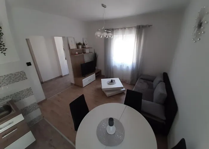 Prázdninový dům Karlo *