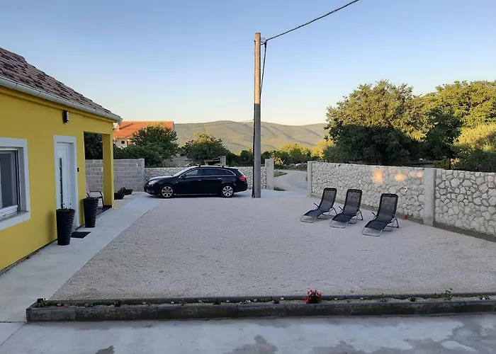 Karlo Σπίτι διακοπών