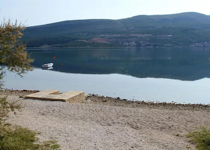 Karlo Дом отдыха *